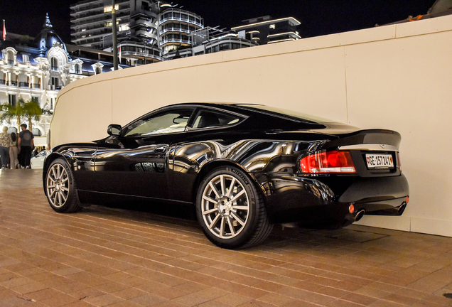 Aston Martin Vanquish S