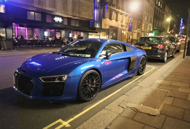 Audi R8 V10 Plus 2015