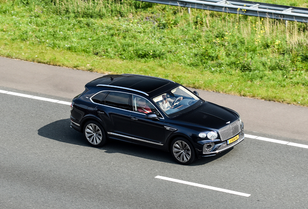 Bentley Bentayga V8 2021 First Edition