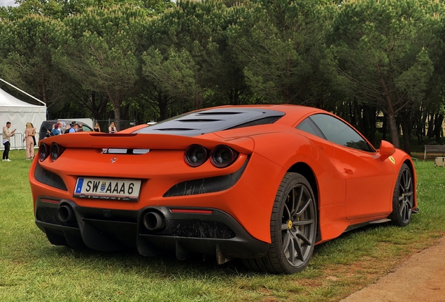 Ferrari F8 Tributo