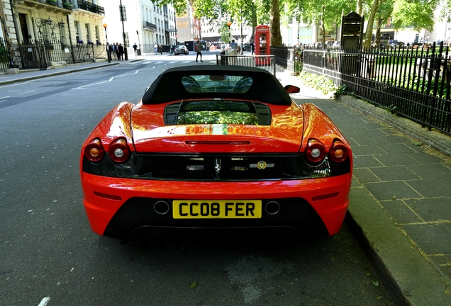 Ferrari Scuderia Spider 16M