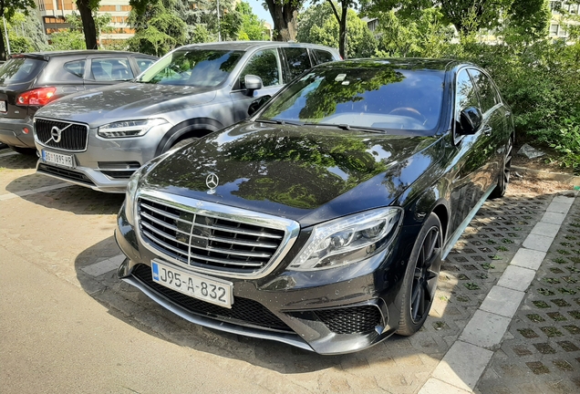 Mercedes-AMG S 63 V222