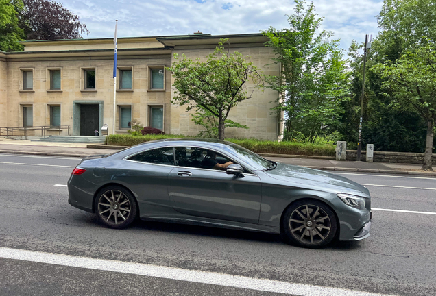 Mercedes-Benz S 63 AMG Coupé C217