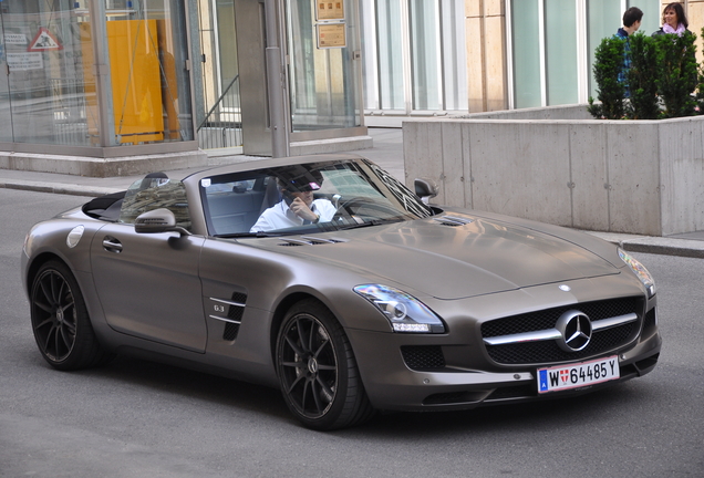 Mercedes-Benz SLS AMG Roadster