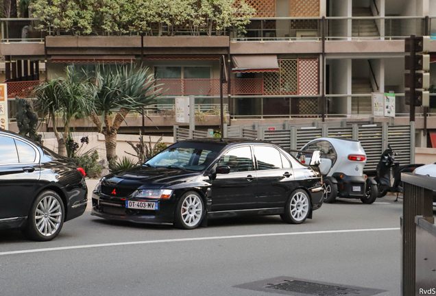 Mitsubishi Lancer Evolution IX