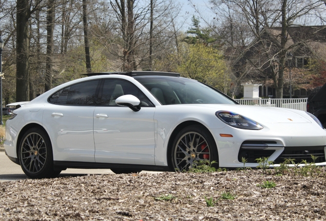 Porsche 971 Panamera Turbo