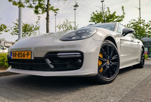 Porsche 971 Panamera Turbo S E-Hybrid Sport Turismo