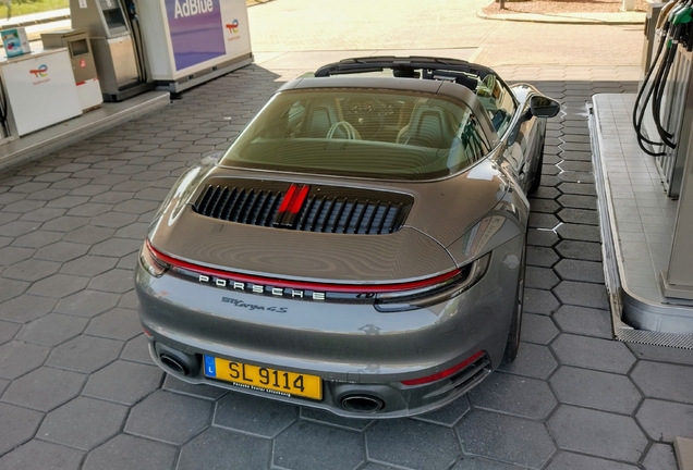 Porsche 992 Targa 4S