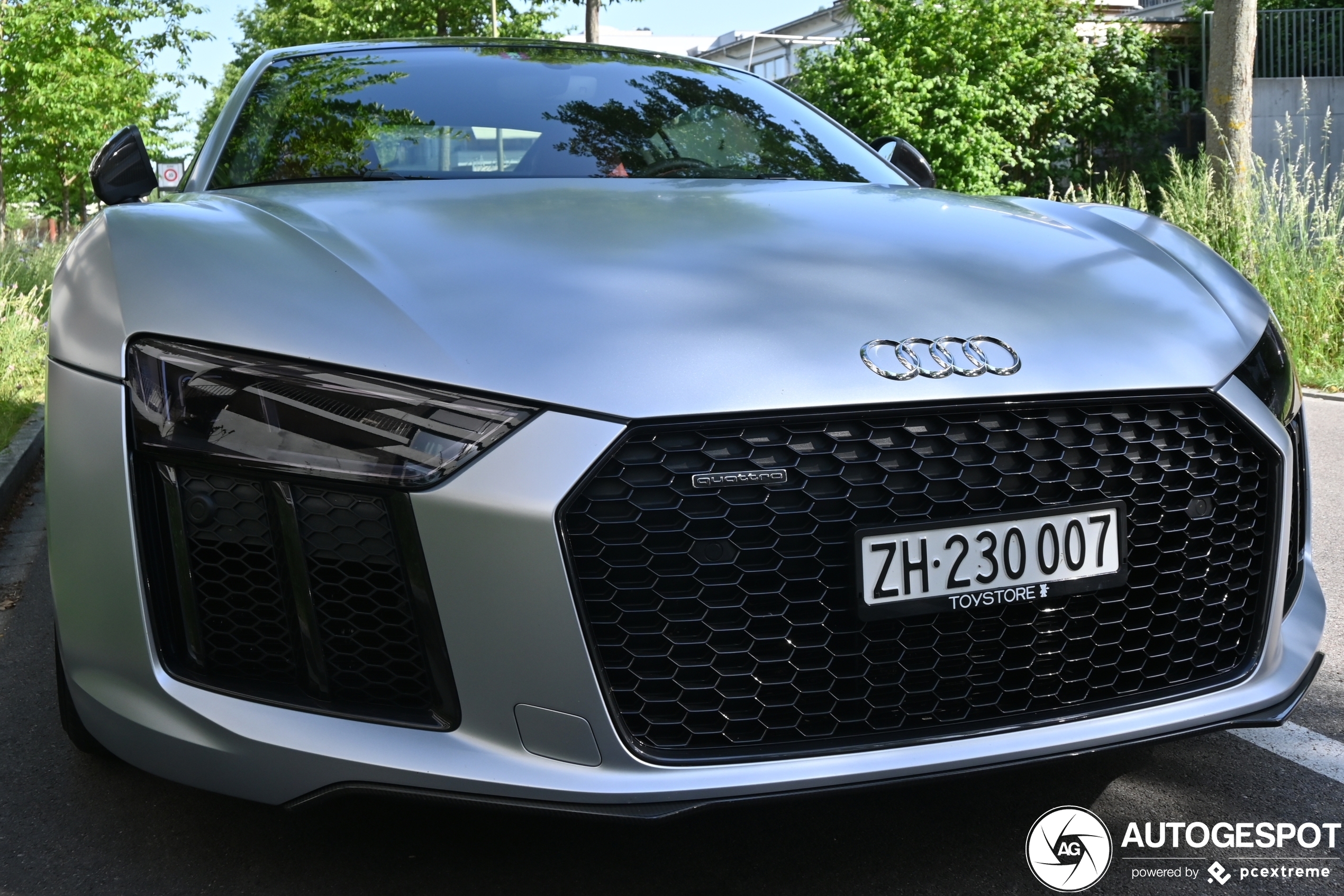 Audi R8 V10 Plus 2015