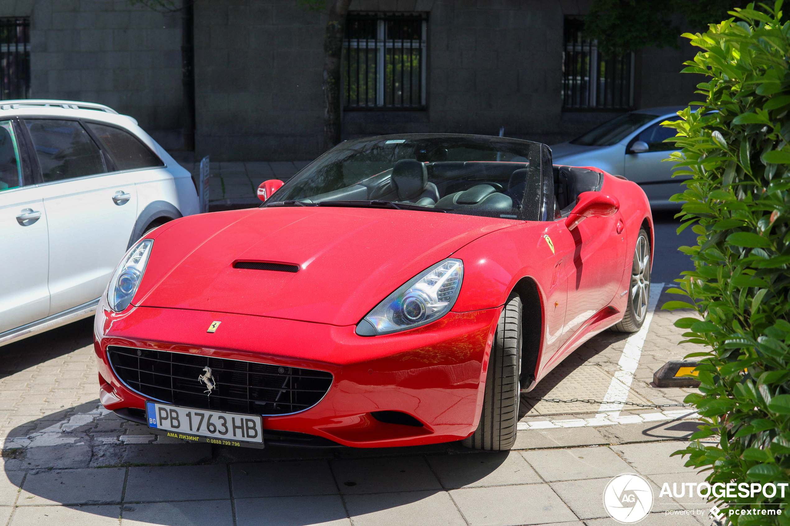 Ferrari California