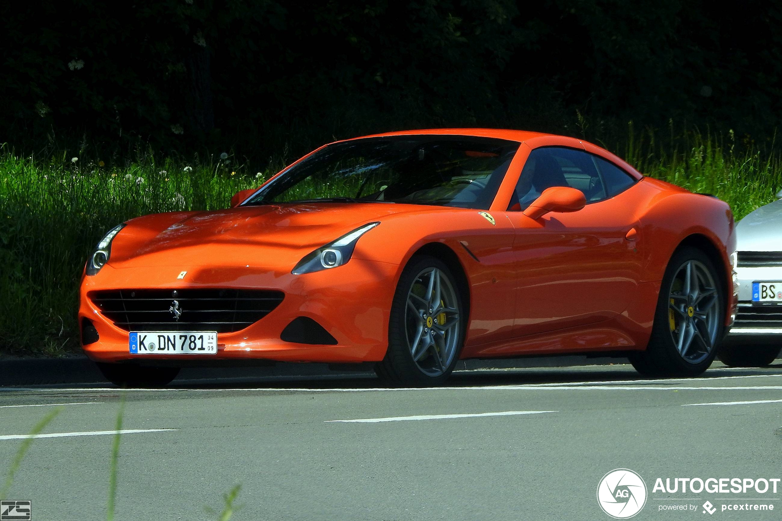 Ferrari California T