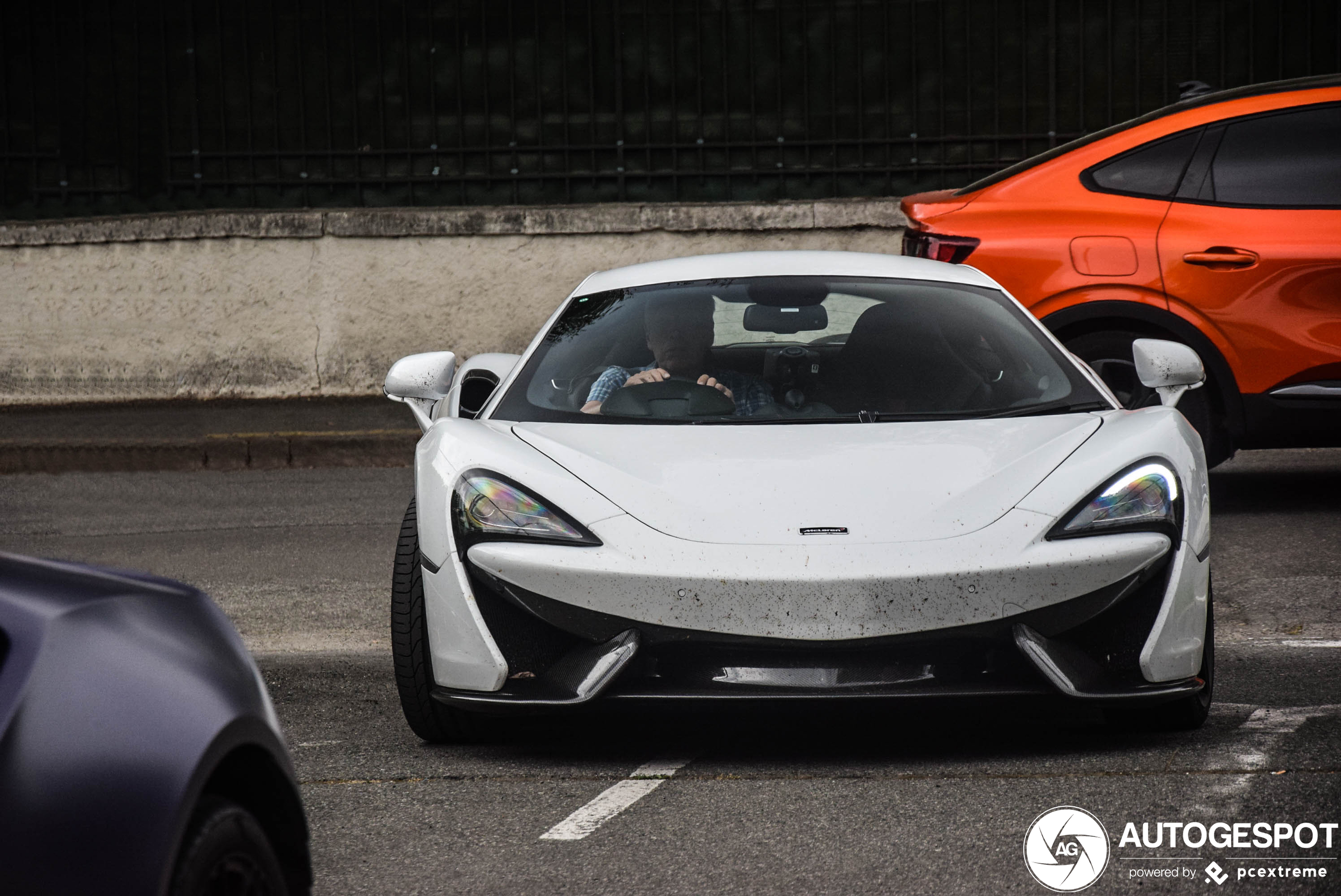 McLaren 570S