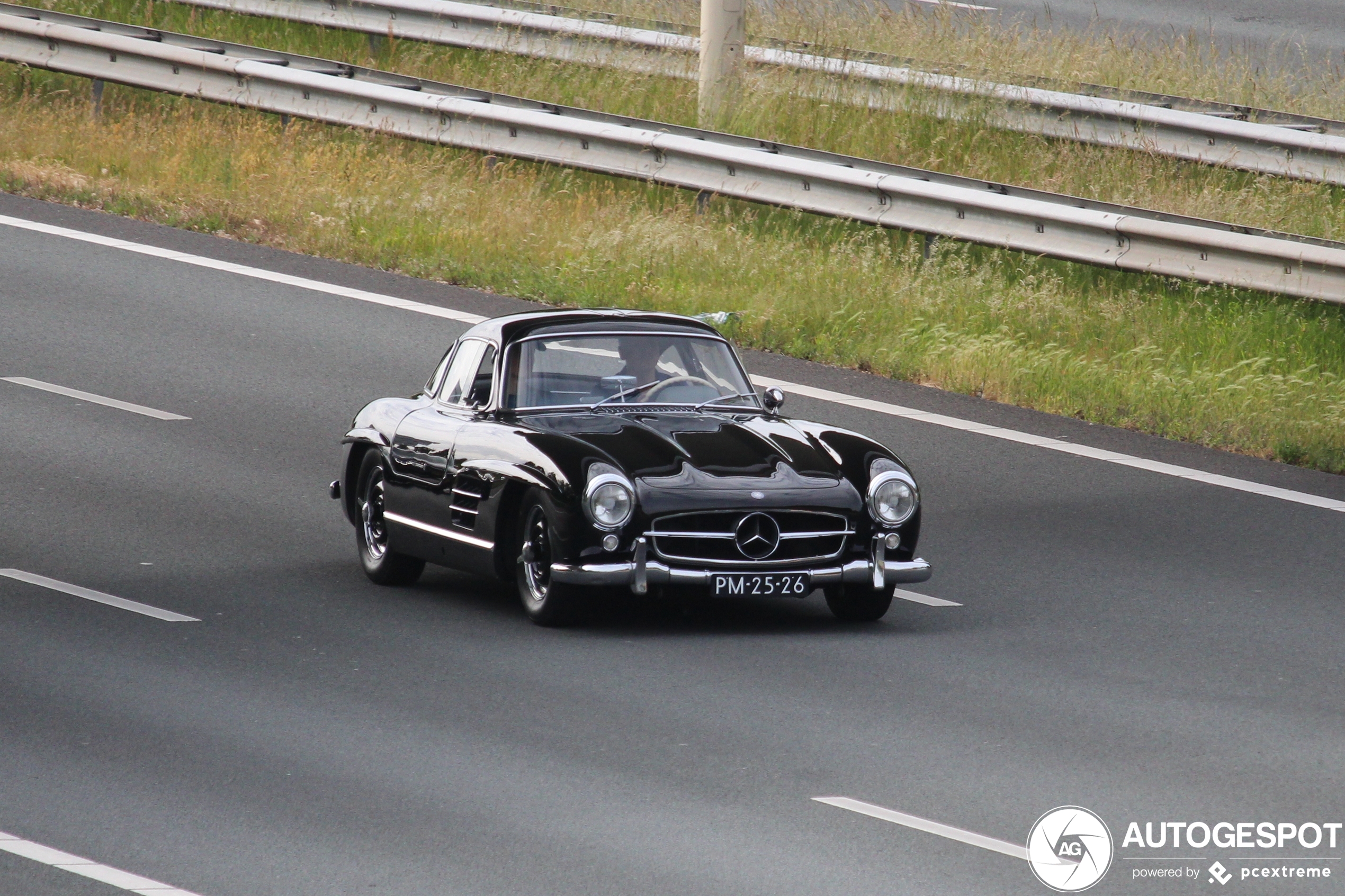 Mercedes-Benz 300SL Gullwing