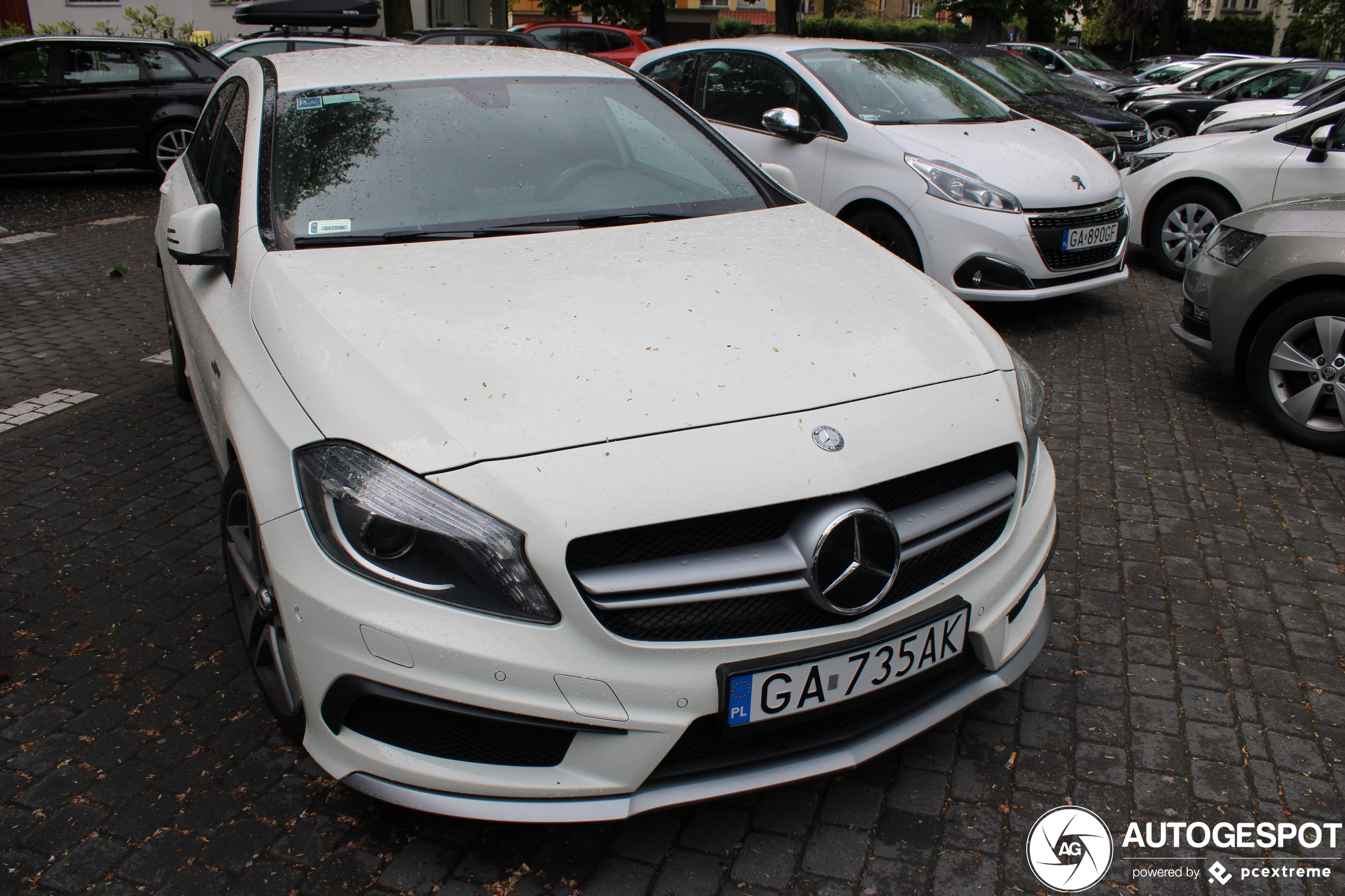 Mercedes-Benz A 45 AMG