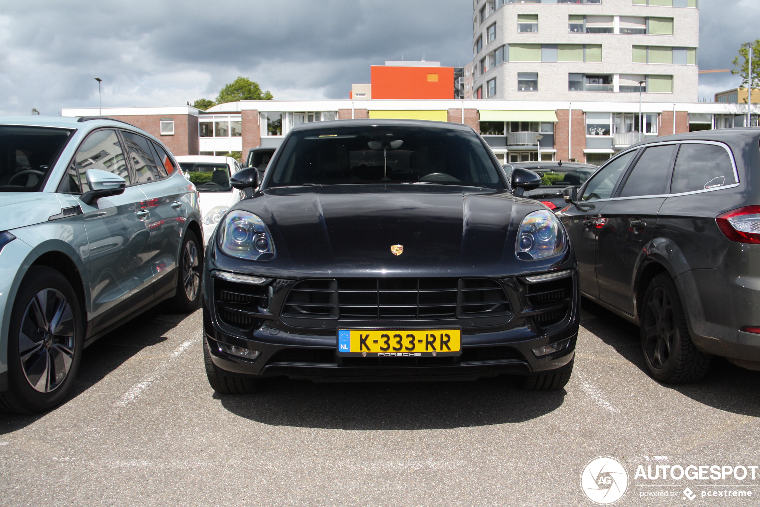 Porsche 95B Macan GTS