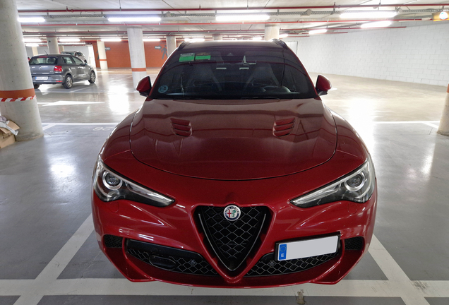 Alfa Romeo Stelvio Quadrifoglio 2020