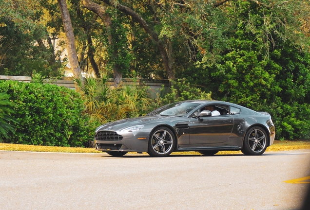 Aston Martin V8 Vantage GT