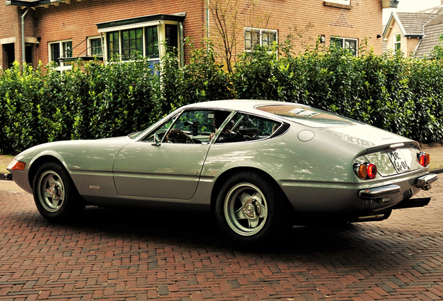 Ferrari 365 GTB/4 Daytona