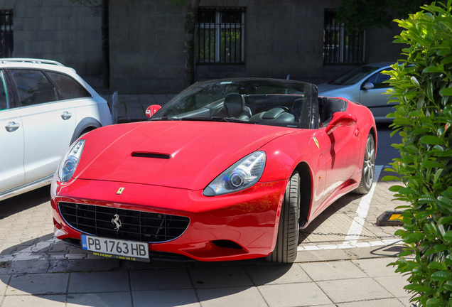 Ferrari California