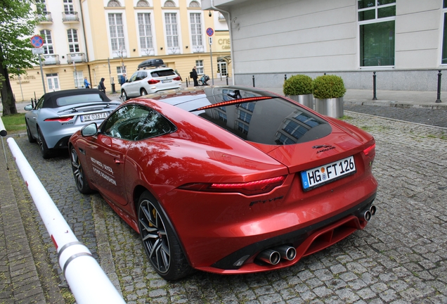 Jaguar F-TYPE R Coupé 2020