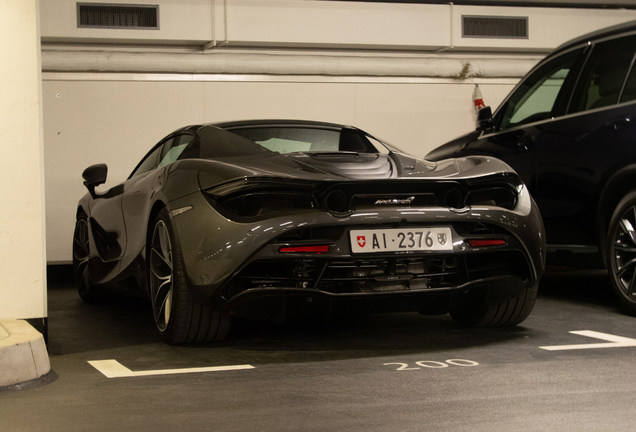 McLaren 720S Spider