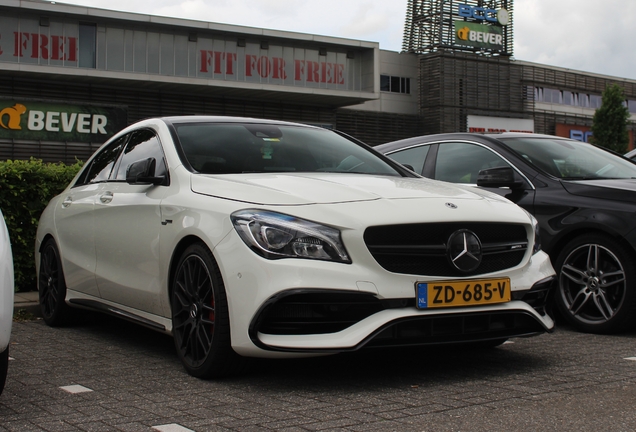 Mercedes-AMG CLA 45 C117 2017