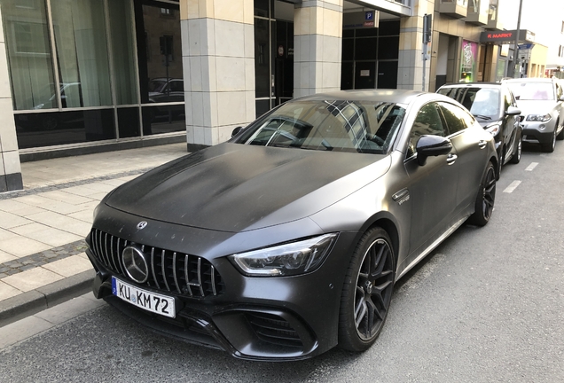 Mercedes-AMG GT 63 S X290