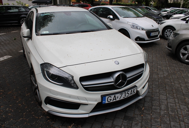 Mercedes-Benz A 45 AMG