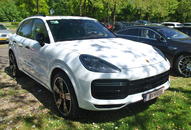 Porsche Cayenne Turbo S E-Hybrid