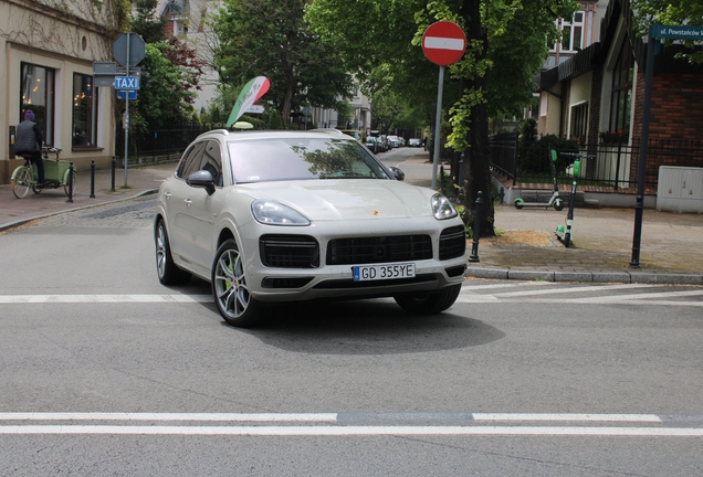 Porsche Cayenne Turbo S E-Hybrid