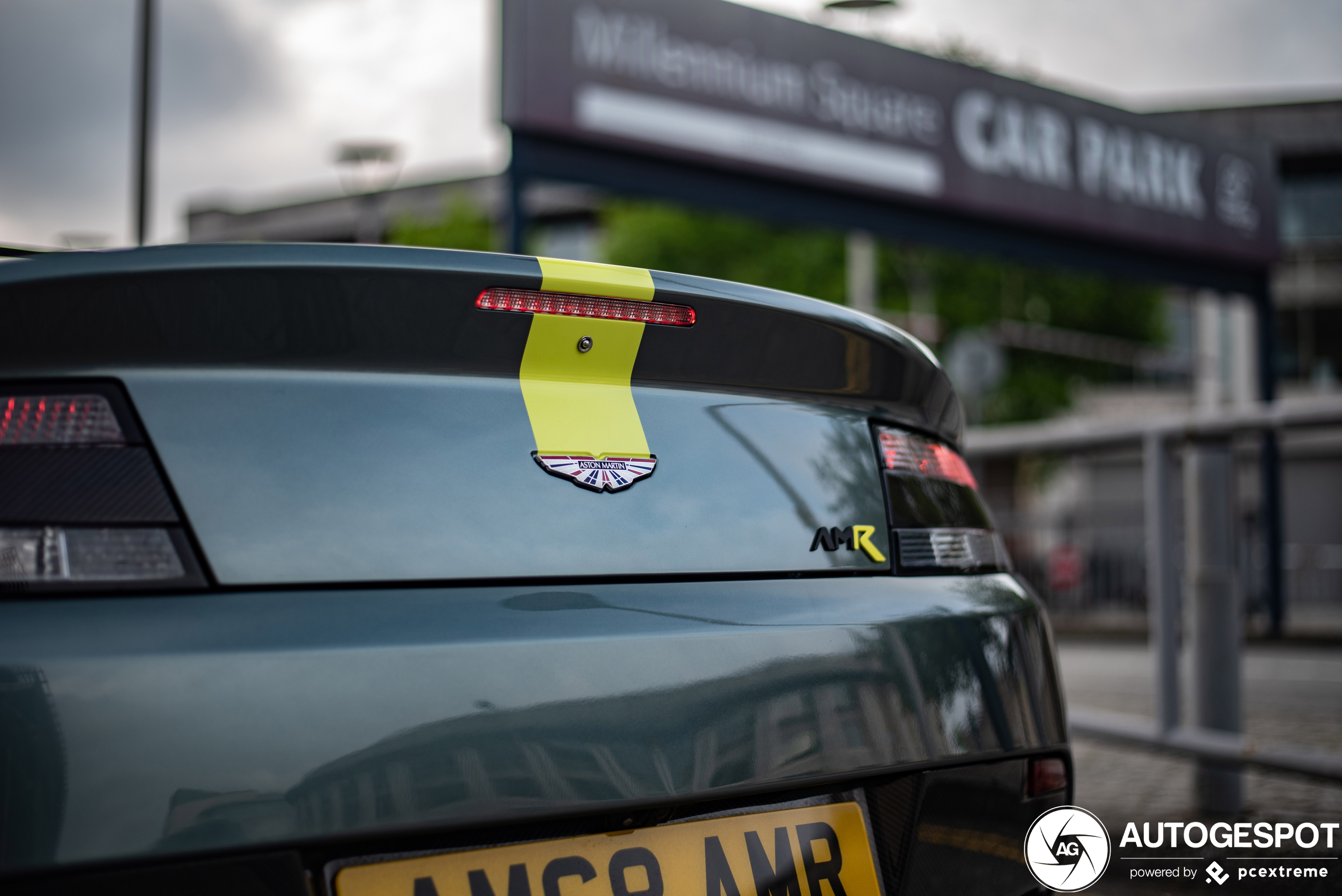 Aston Martin V8 Vantage AMR Roadster