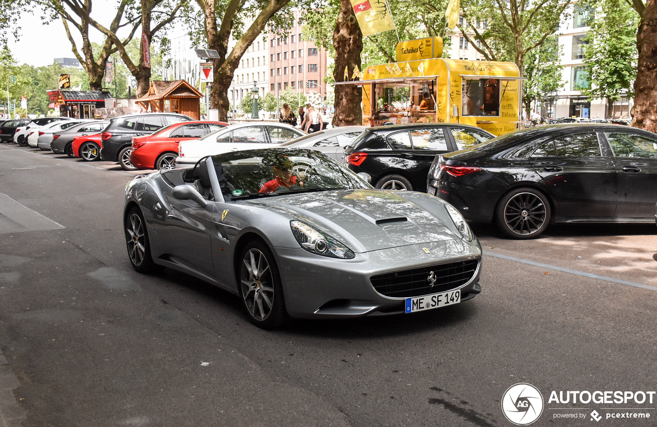 Ferrari California