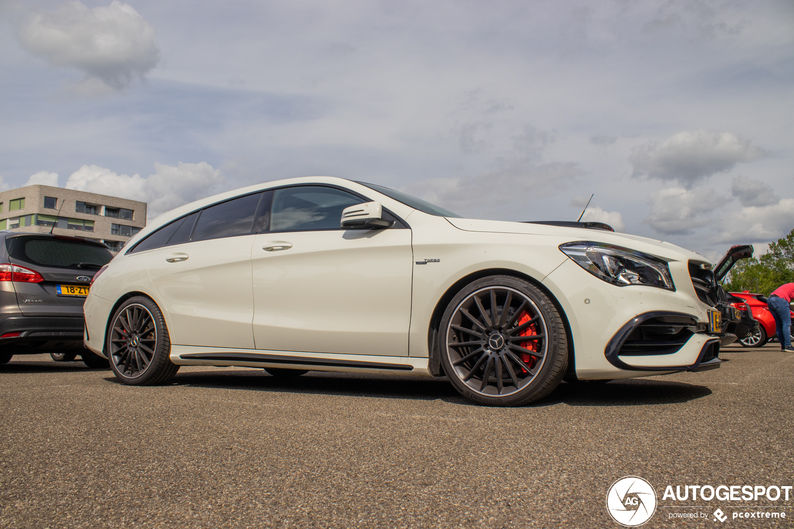 Mercedes-AMG CLA 45 Shooting Brake X117 2017