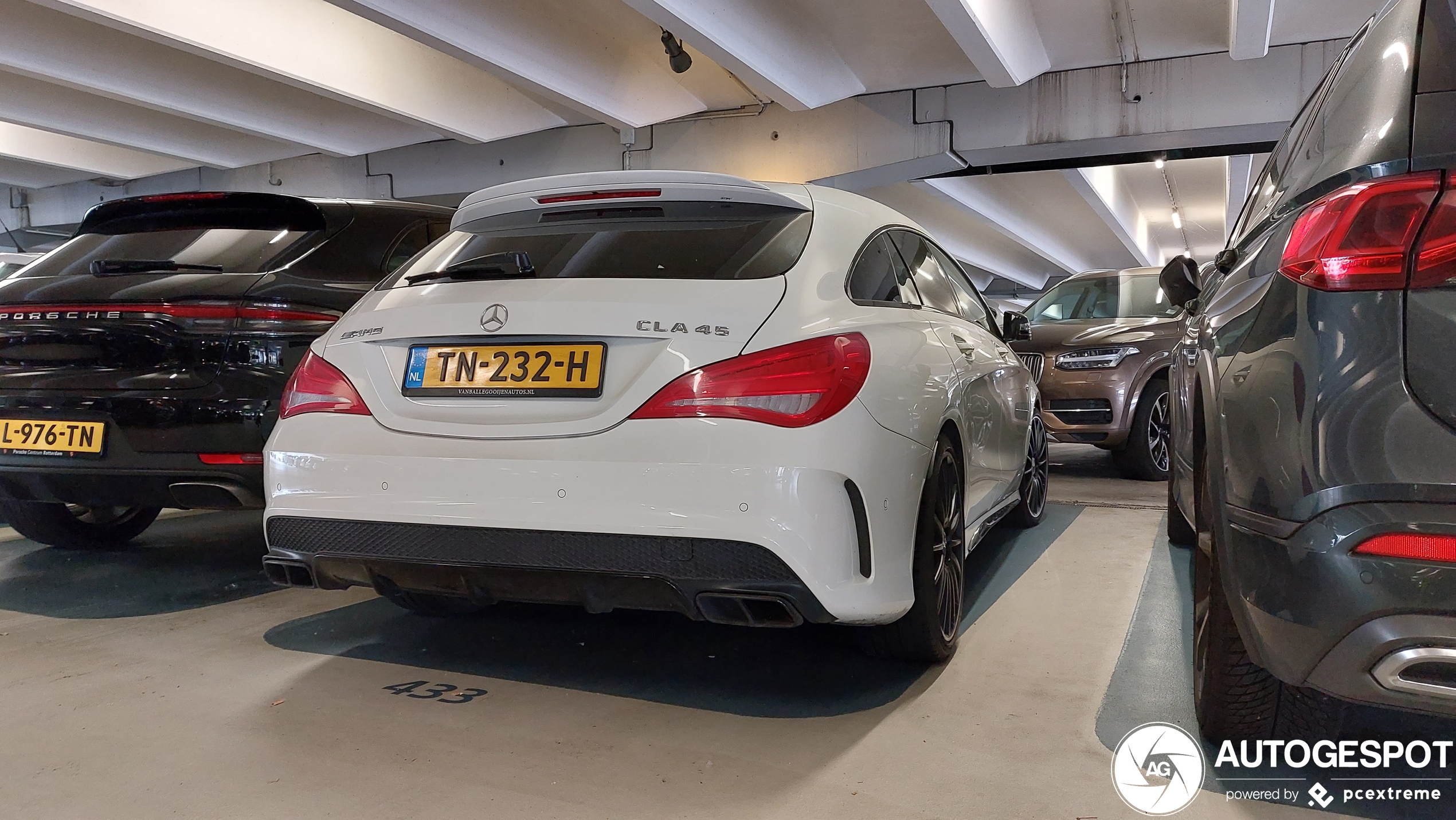 Mercedes-AMG CLA 45 Shooting Brake X117