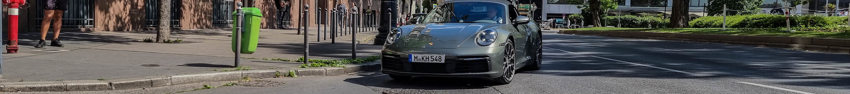 Porsche 992 Carrera 4S Cabriolet