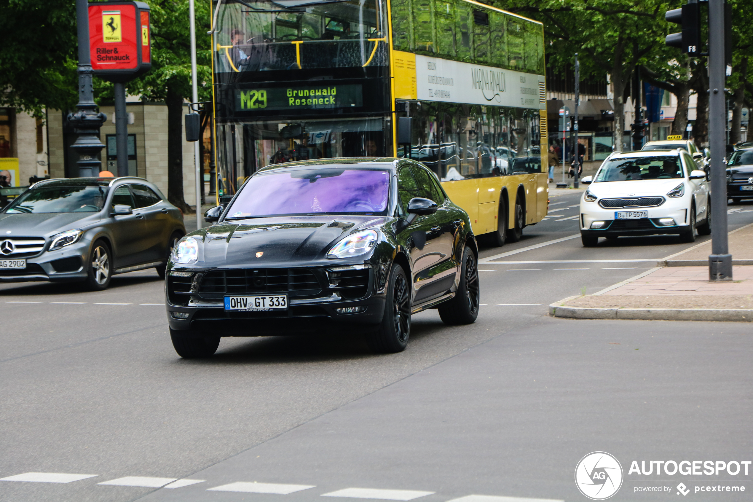 Porsche 95B Macan GTS