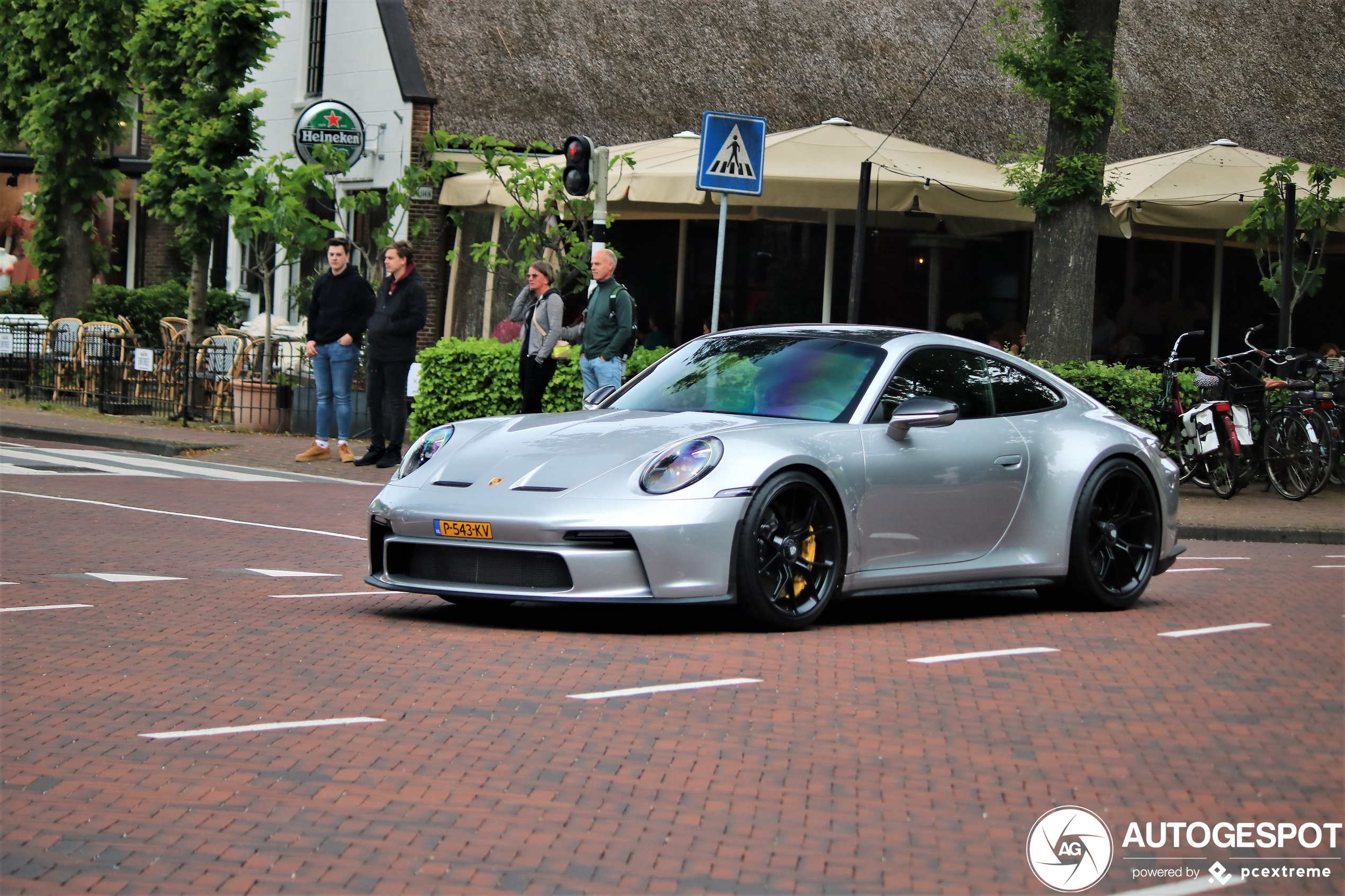 Porsche 992 GT3 Touring