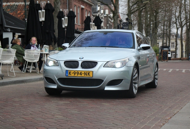 BMW M5 E60 2005