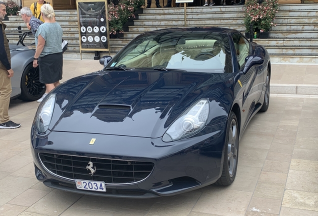 Ferrari California