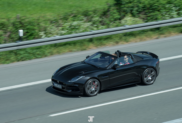 Jaguar F-TYPE R Convertible 2017