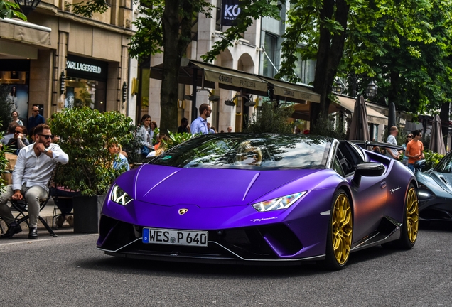 Lamborghini Huracán LP640-4 Performante Spyder