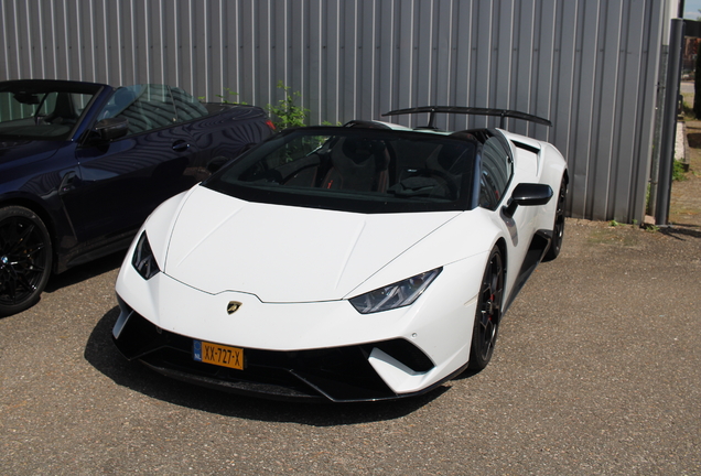 Lamborghini Huracán LP640-4 Performante Spyder