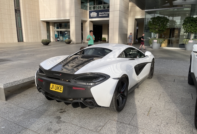 McLaren 570S