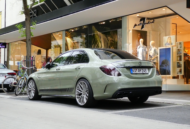 Mercedes-AMG C 63 S W205