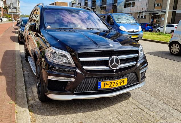 Mercedes-Benz GL 63 AMG X166