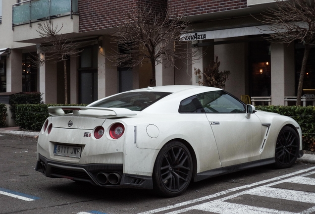 Nissan GT-R 2017