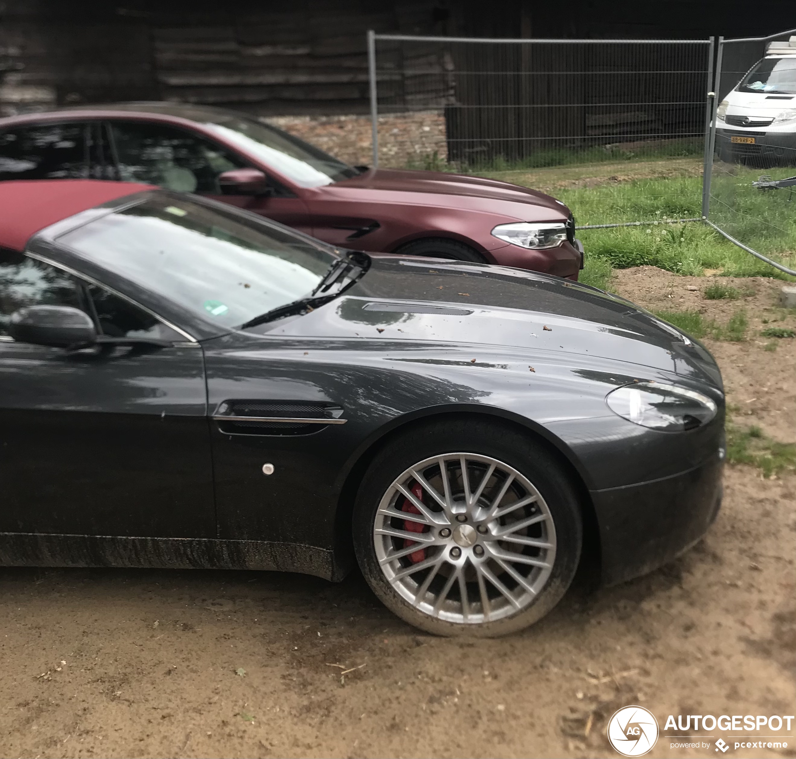 Aston Martin V8 Vantage Roadster