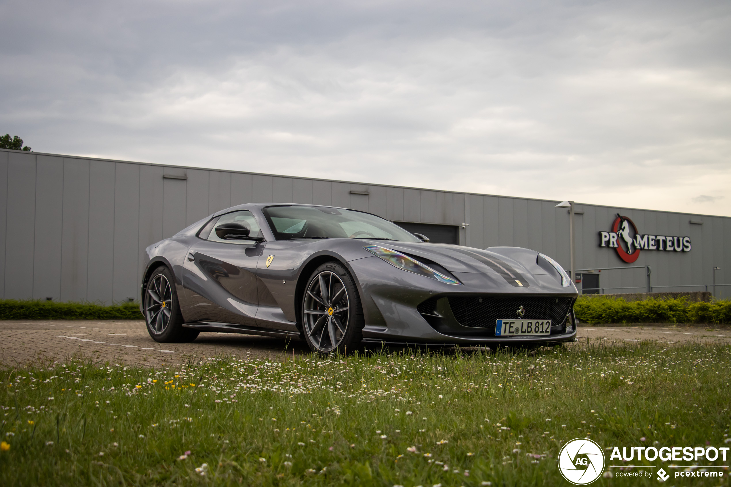 Ferrari 812 GTS