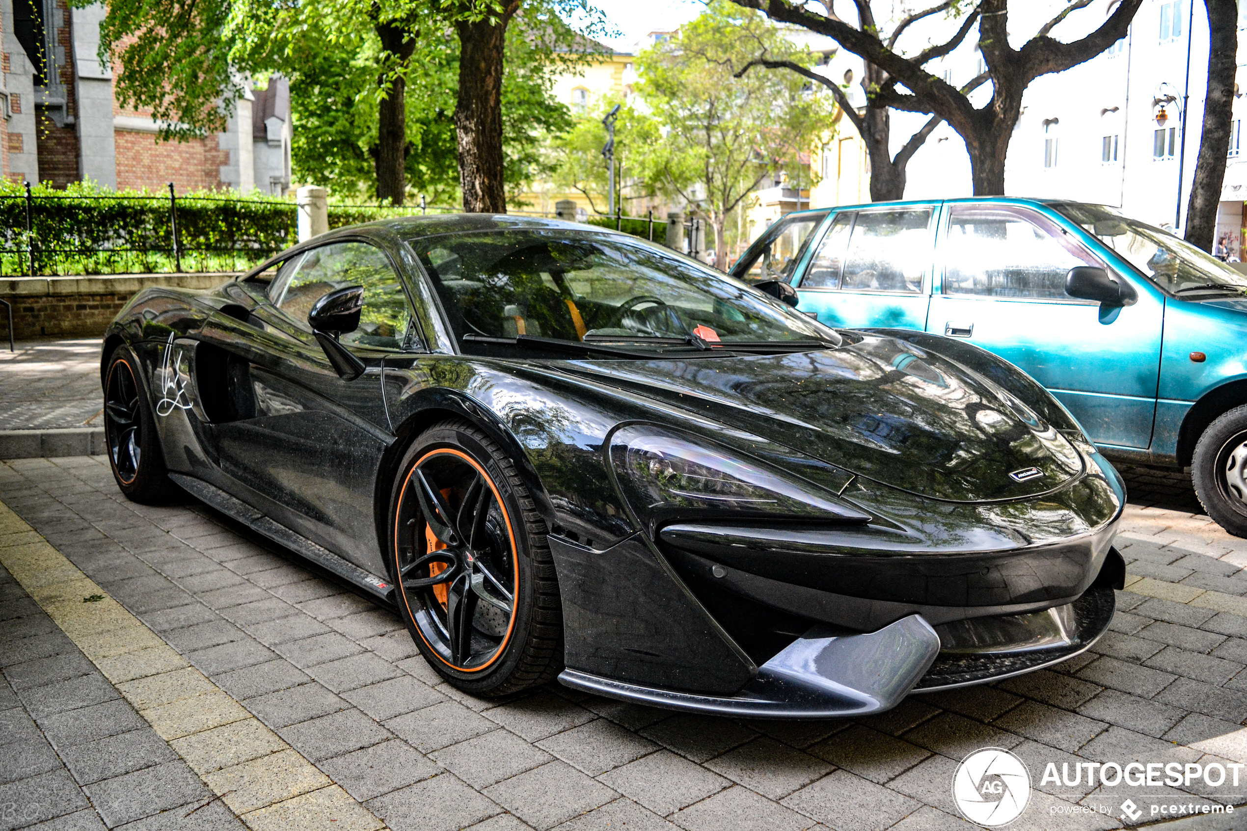 McLaren 570S