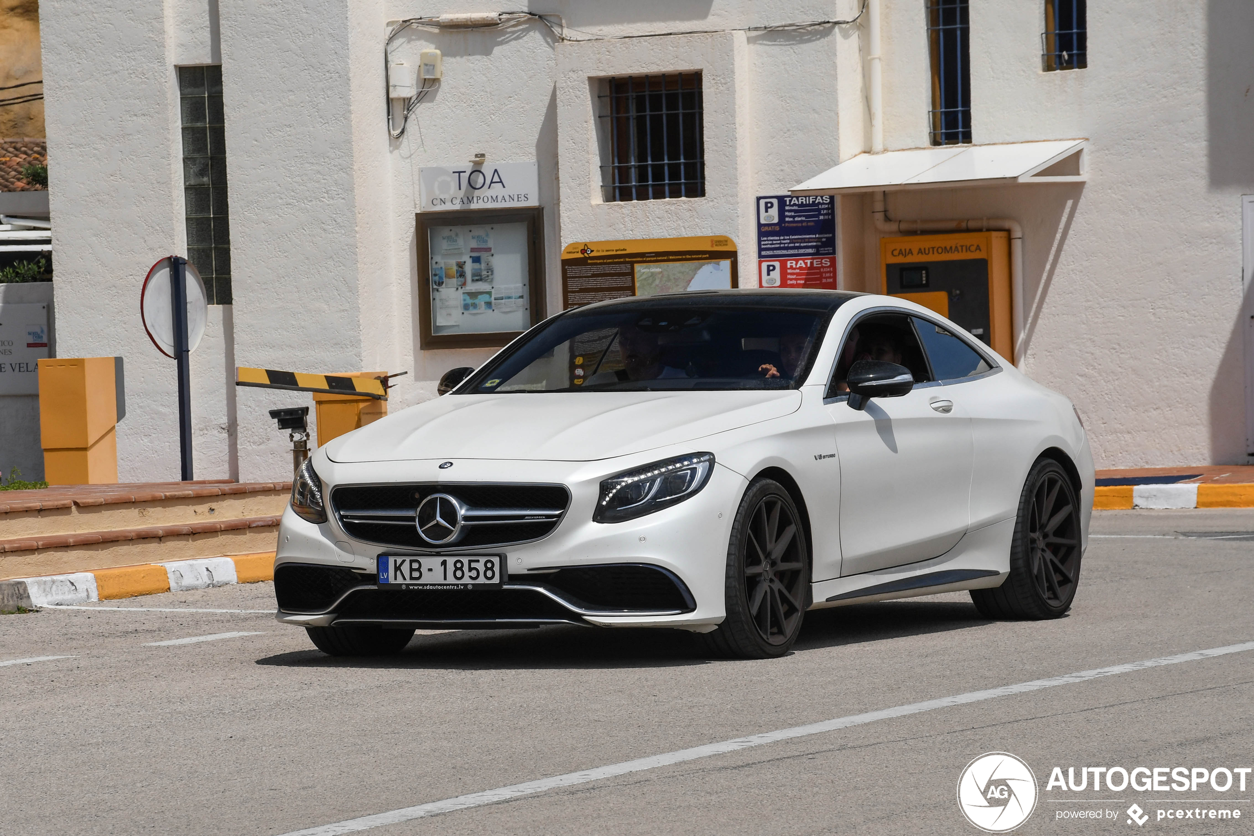 Mercedes-Benz S 63 AMG Coupé C217